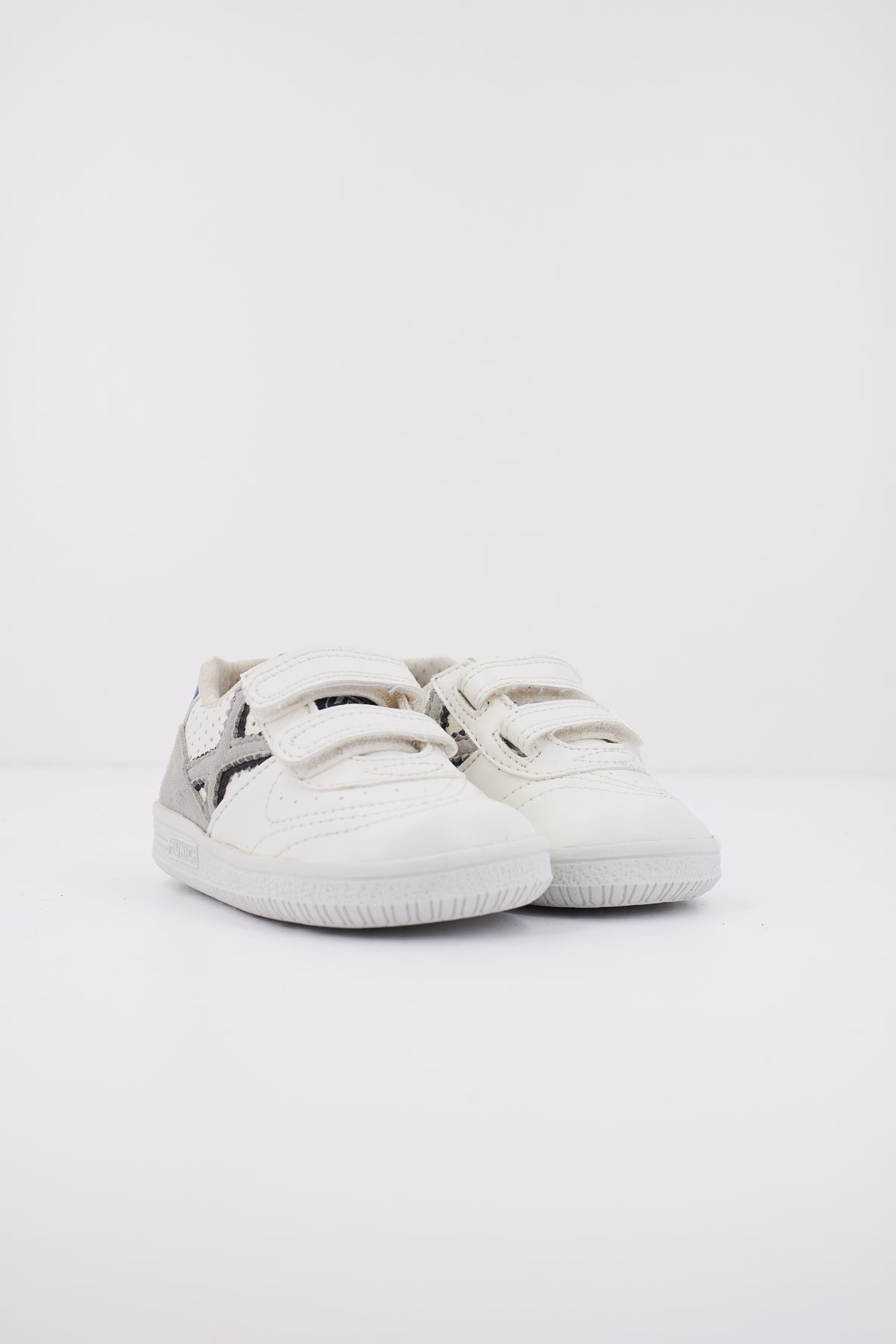 MUNICH BABY GRESCA en color BLANCO (2)