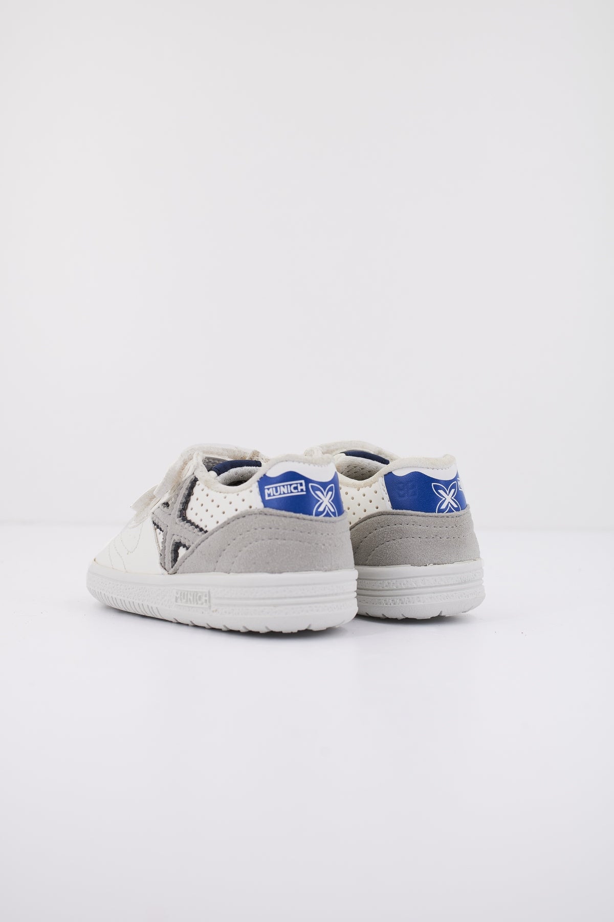 MUNICH BABY GRESCA en color BLANCO (3)