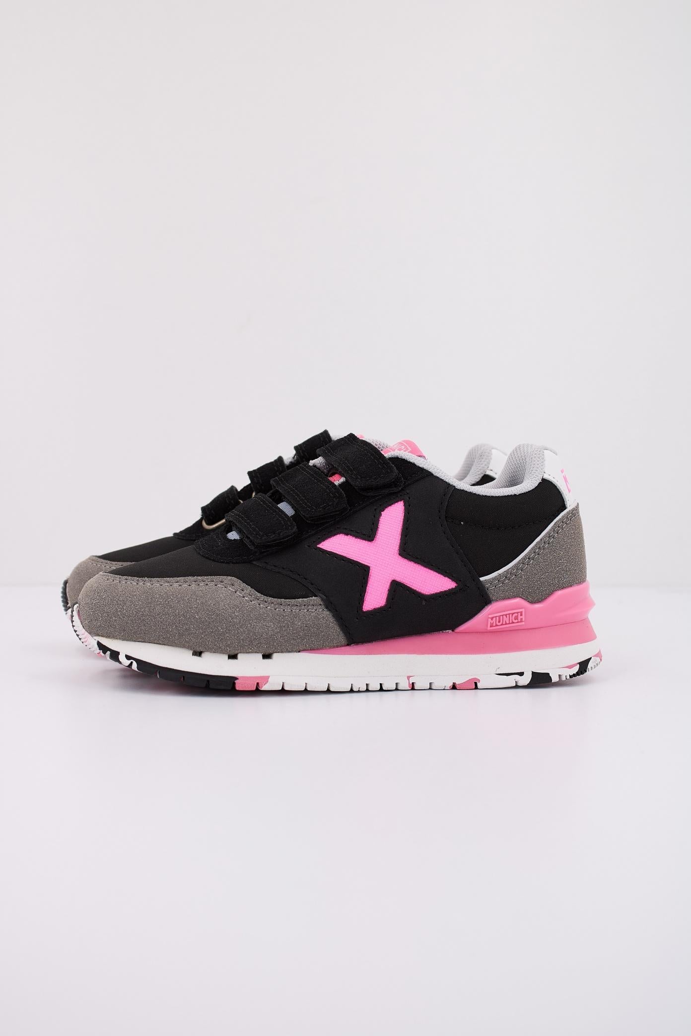 MUNICH DASH KID VCO en color NEGRO (1)