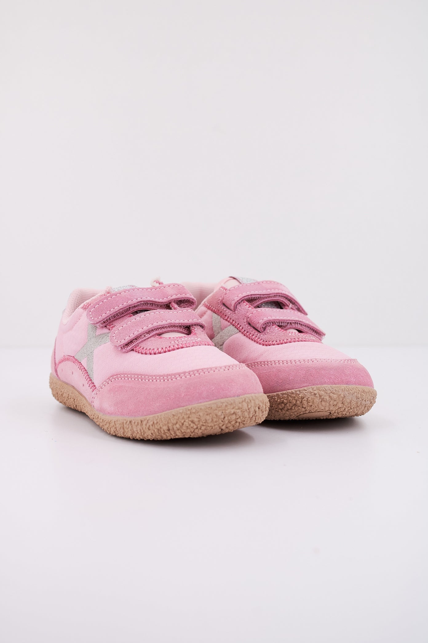 MUNICH BABY KODA en color ROSA (2)