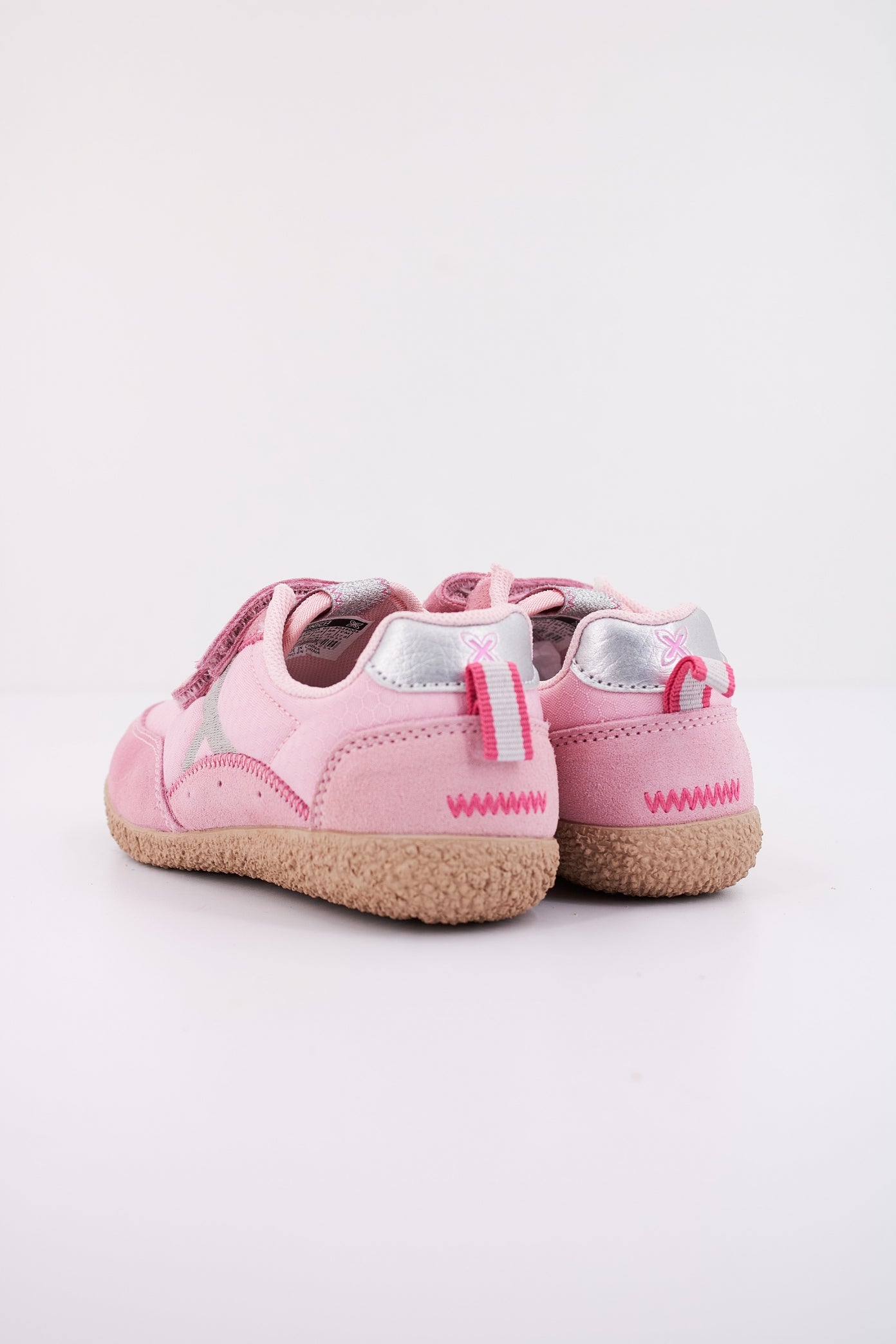 MUNICH BABY KODA en color ROSA (4)