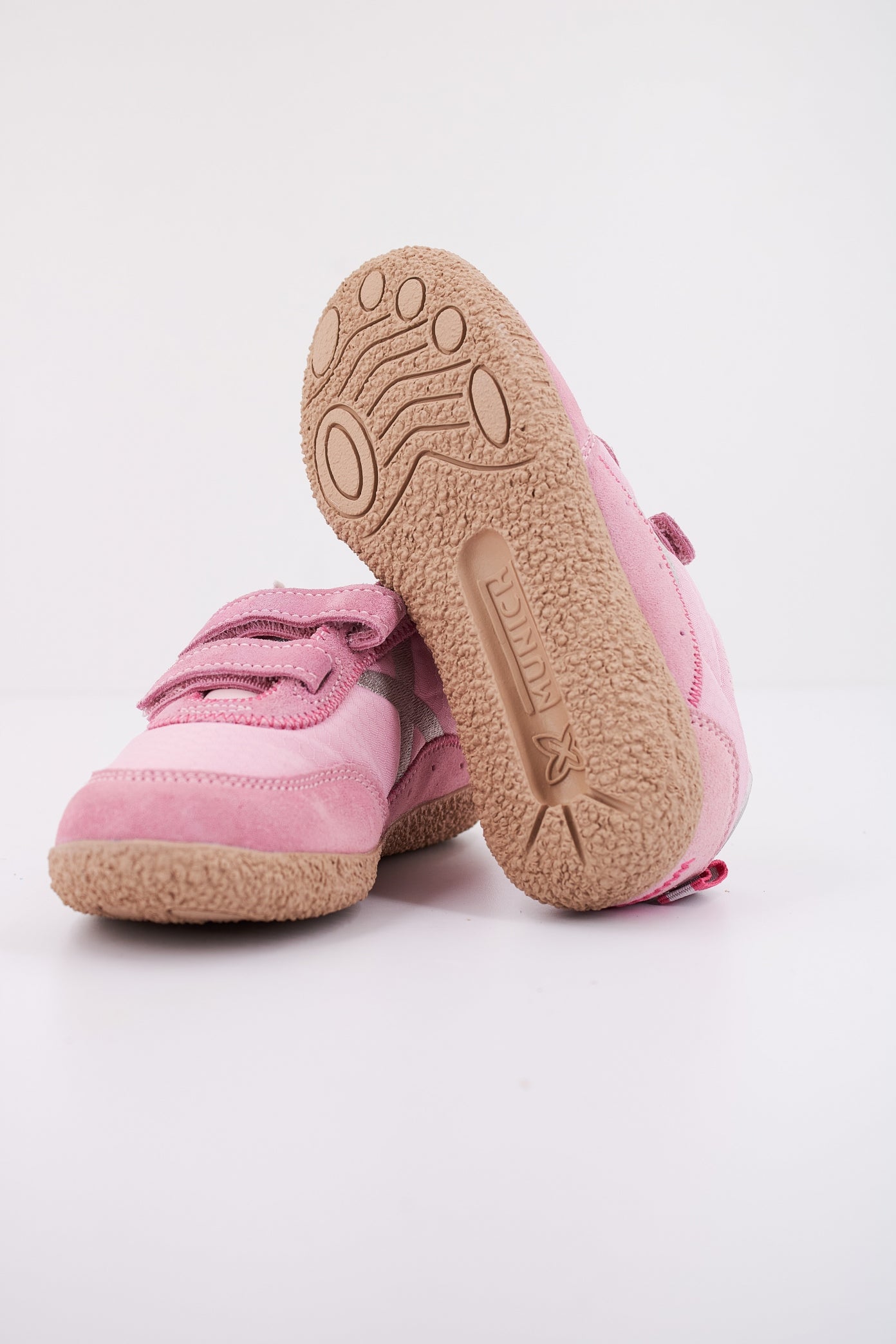 MUNICH BABY KODA en color ROSA (5)