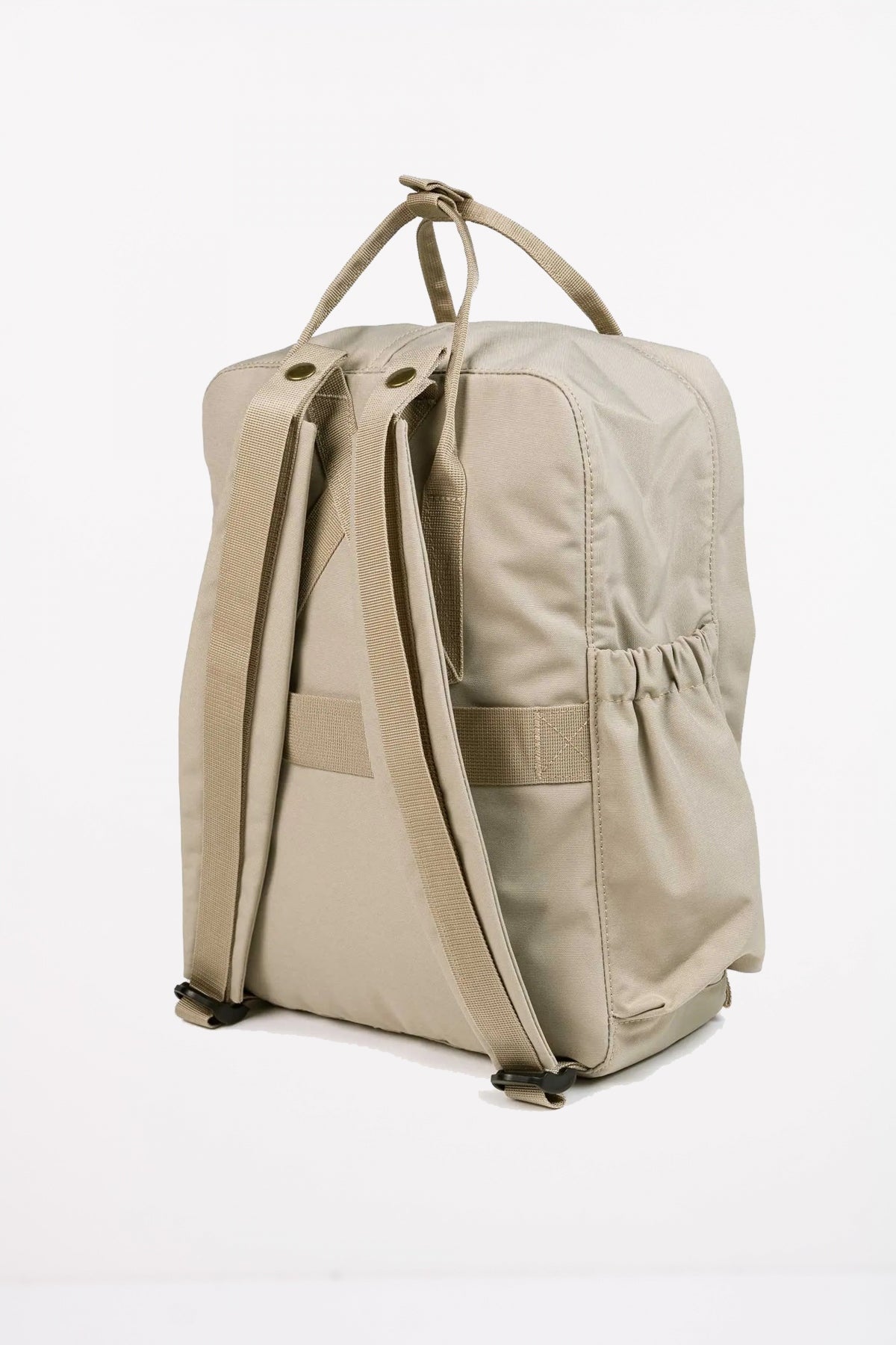 MUNICH BACKPACK COUR MEDIUM en color MARRON CLARO (2)