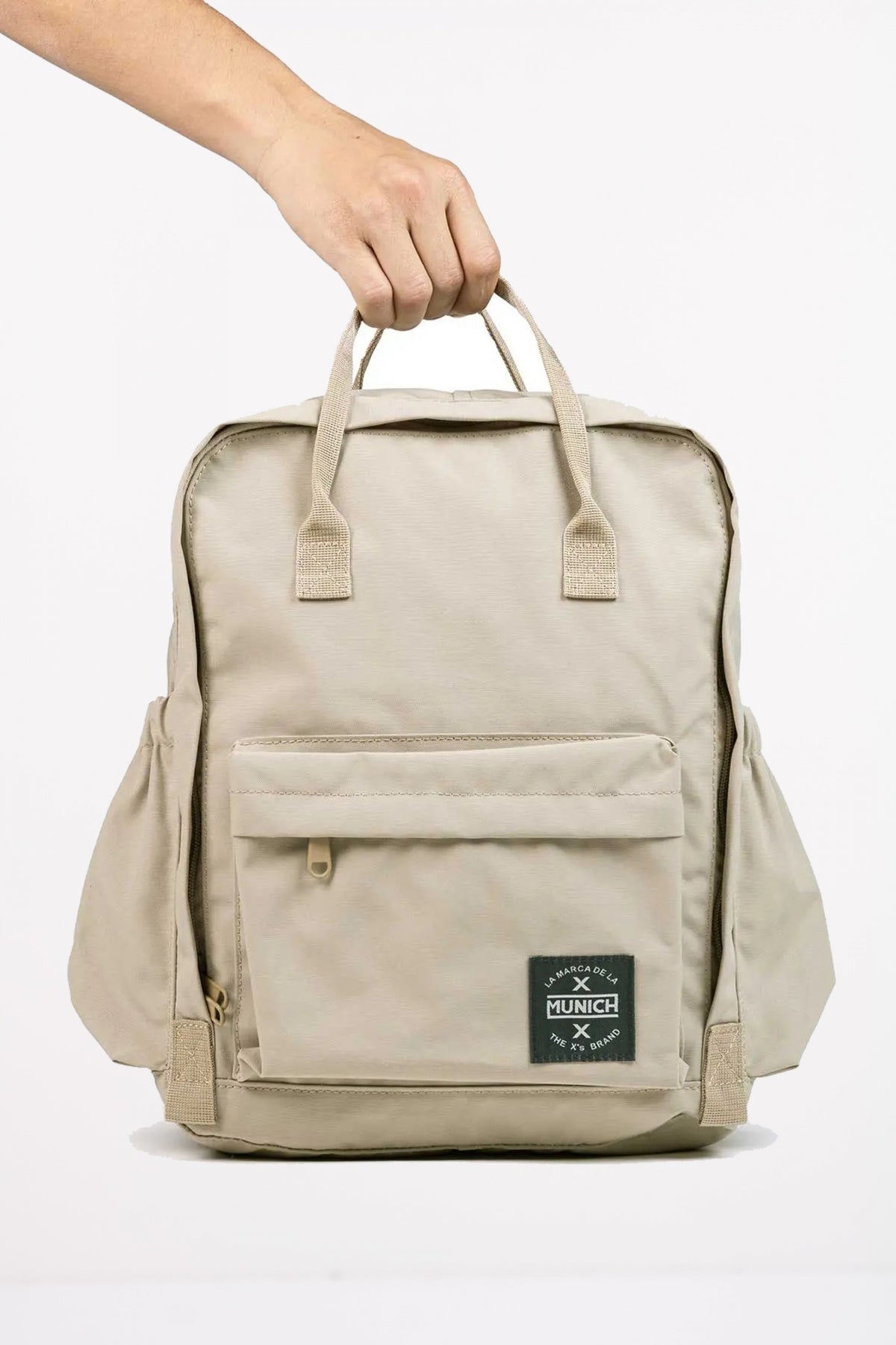 MUNICH BACKPACK COUR MEDIUM en color MARRON CLARO (5)