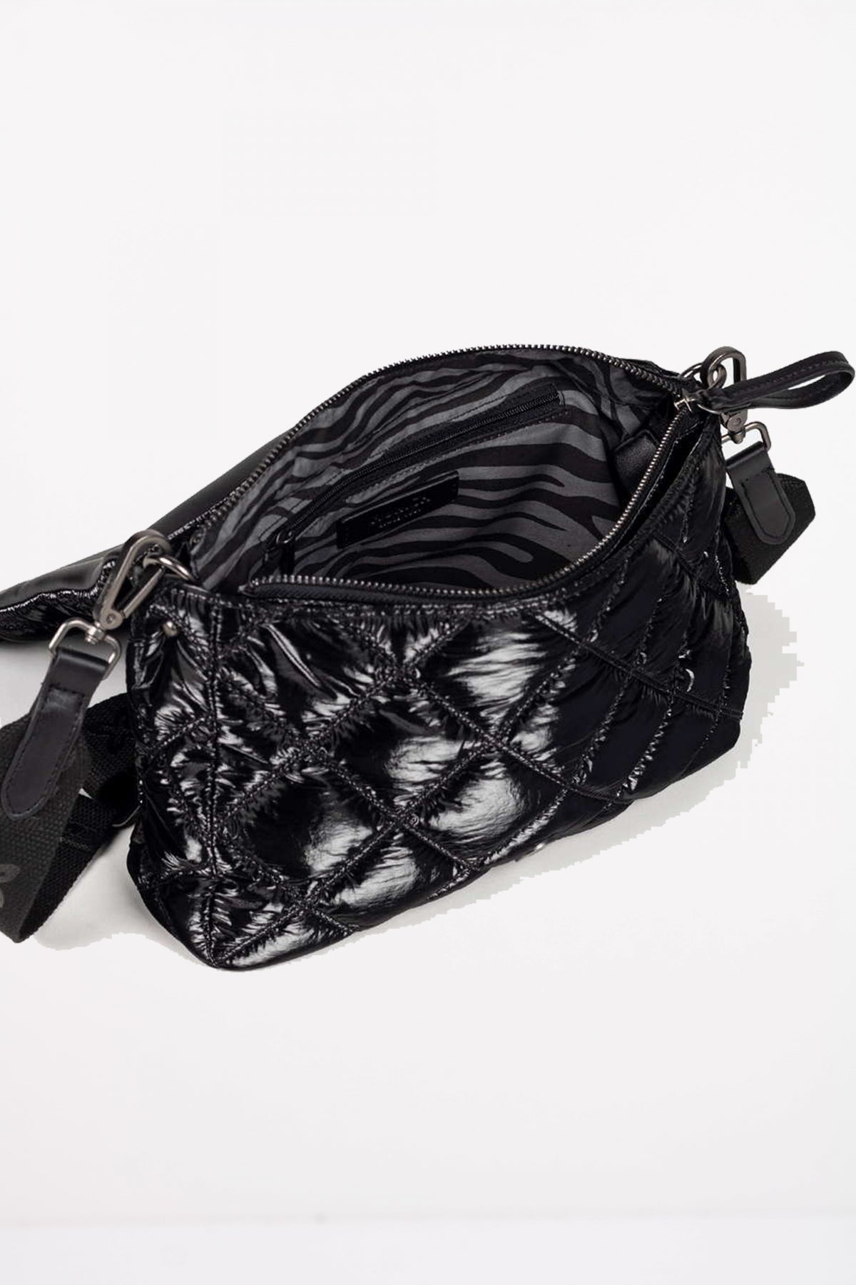 MUNICH COVER CROSSBODY en color NEGRO (4)