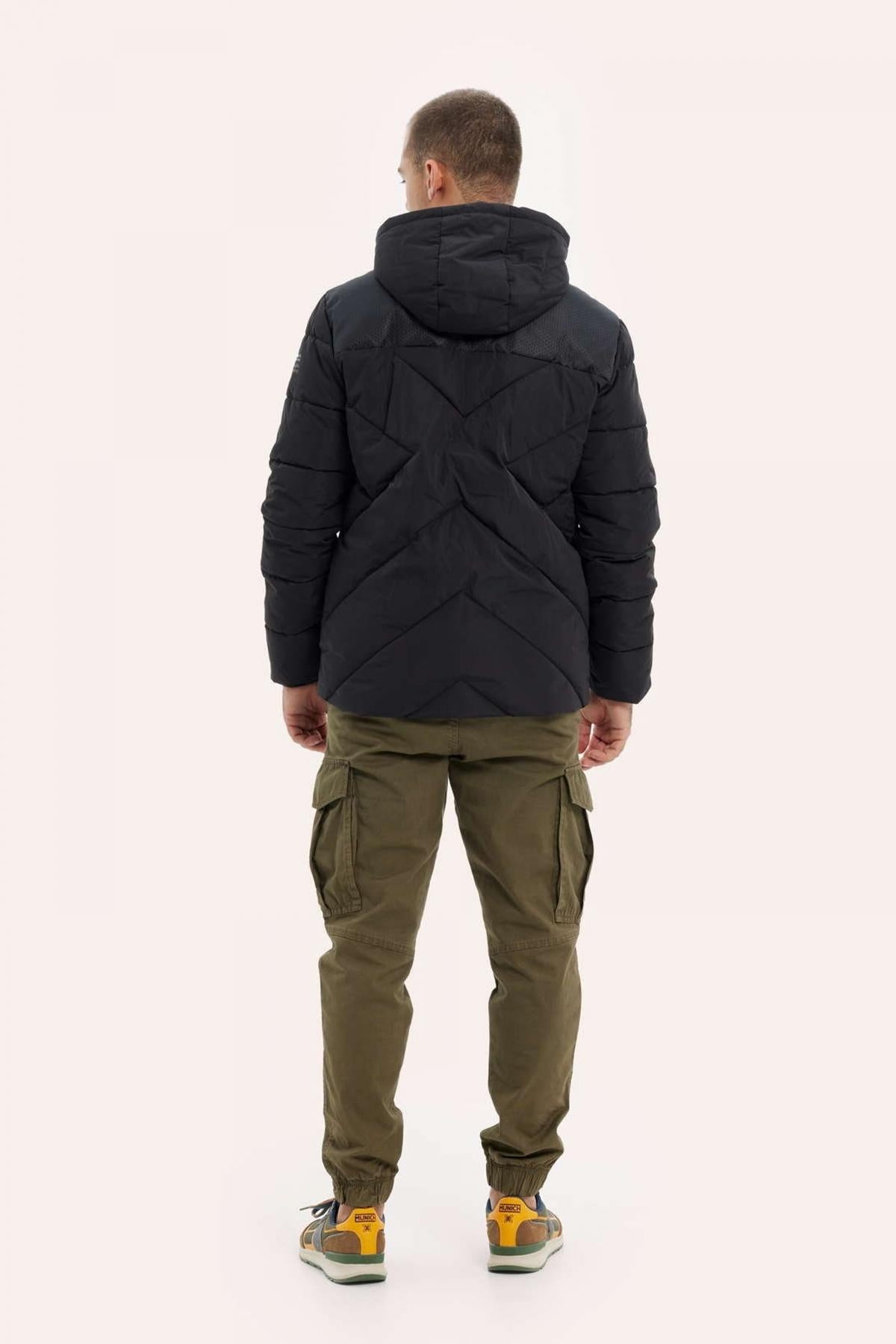 MUNICH PUFFER CLOUD en color NEGRO (2)