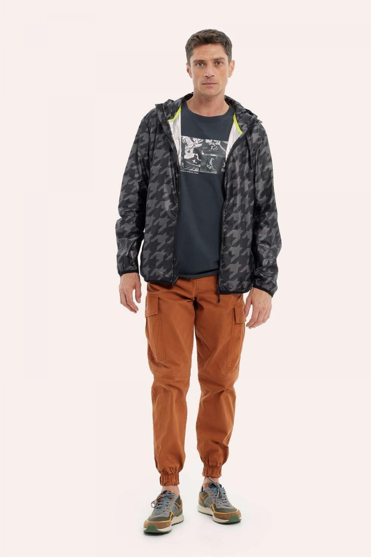 MUNICH WINDBRAKER FLASH en color NEGRO (4)