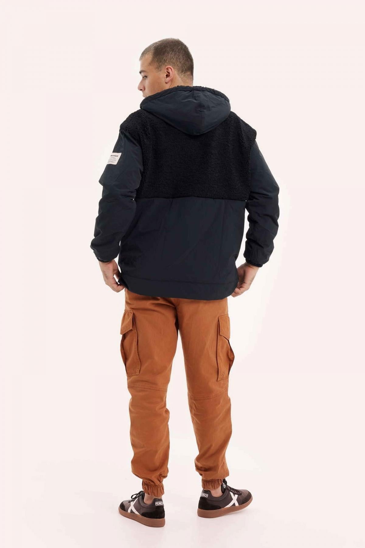 MUNICH M en color NEGRO (2)