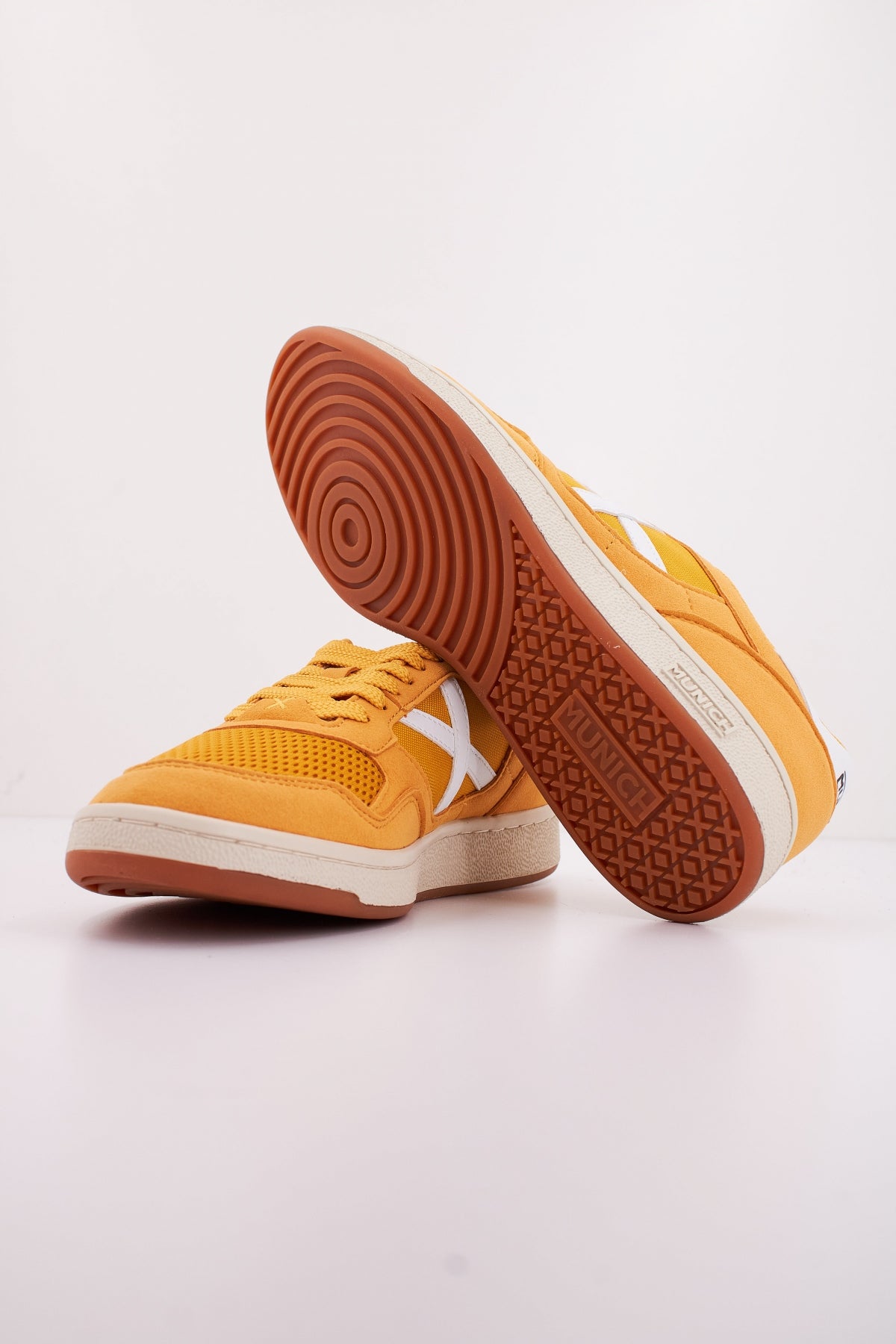 MUNICH ARROW en color AMARILLO (5)