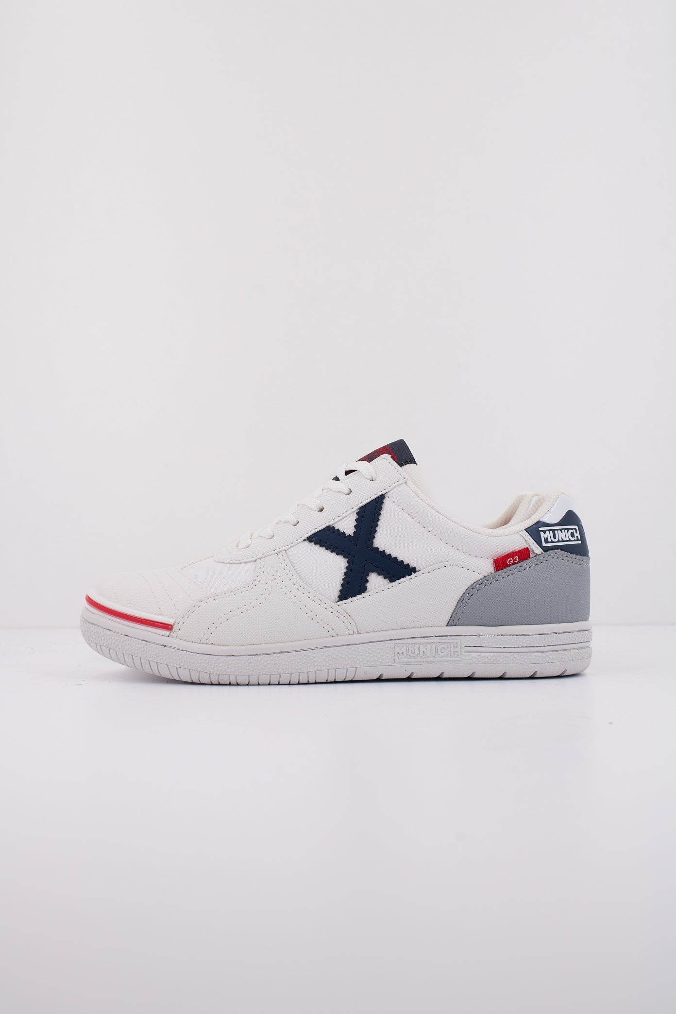 MUNICH G KID en color BLANCO (1)