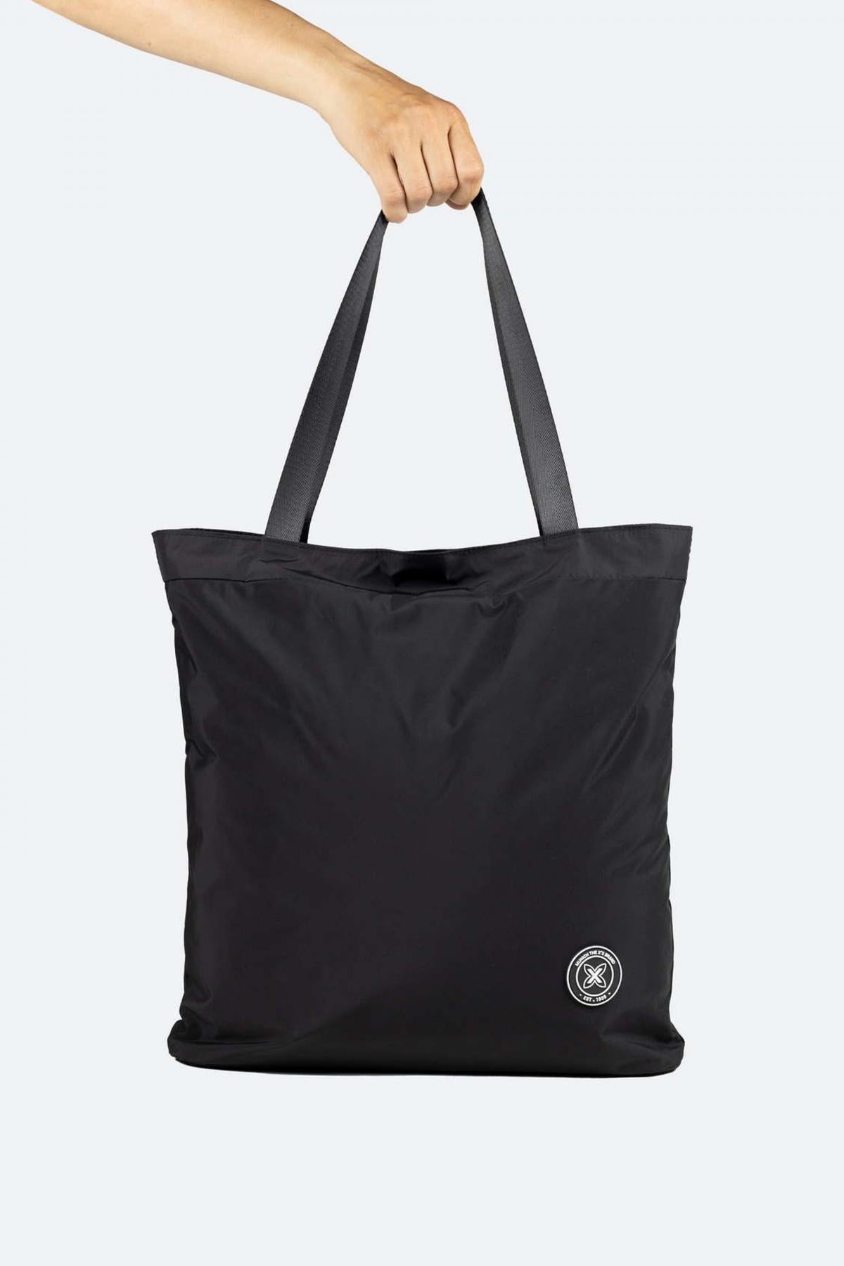 MUNICH SHALLOW TOTE BACKPACK en color NEGRO (4)