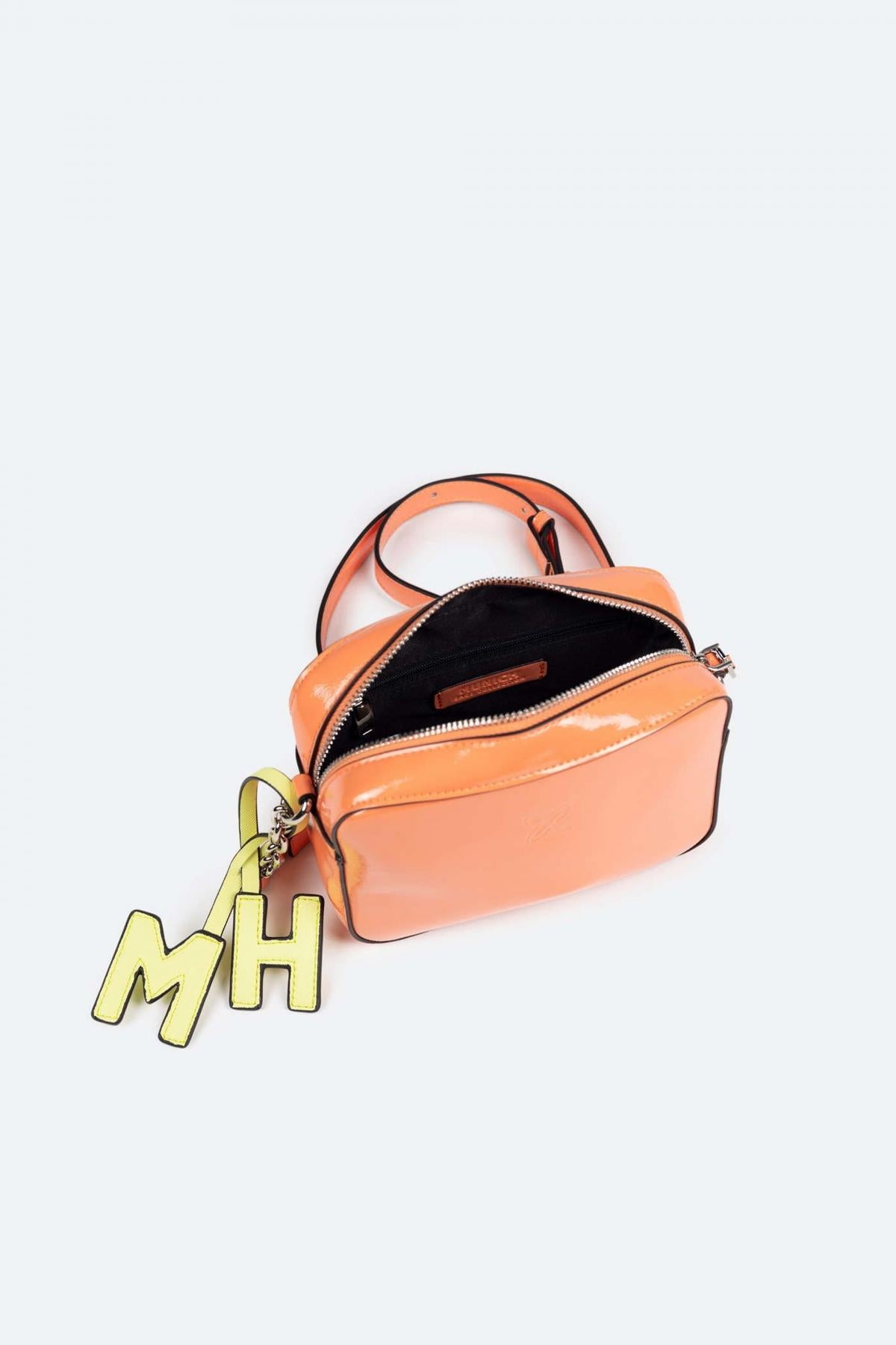 MUNICH CROSSBODY CAMERA MH en color NARANJA (3)