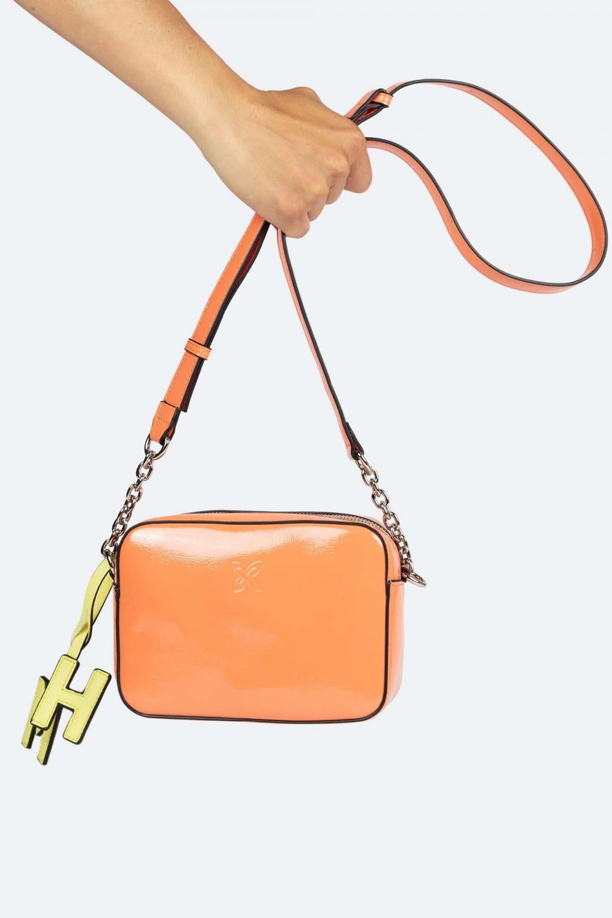 MUNICH CROSSBODY CAMERA MH en color NARANJA (4)
