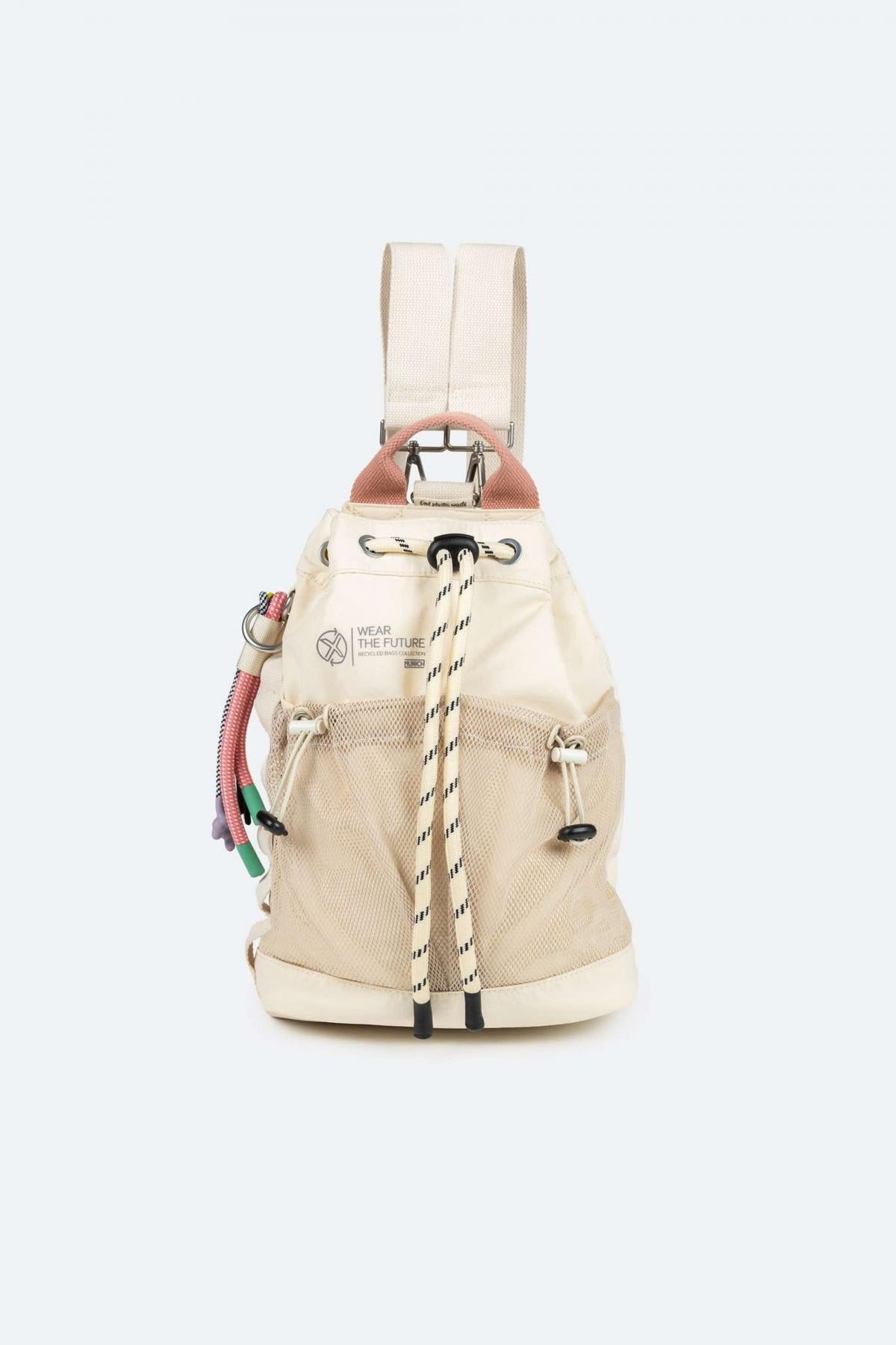 MUNICH DEEP RECYCLED DRAWSTRING B en color BEIS (1)