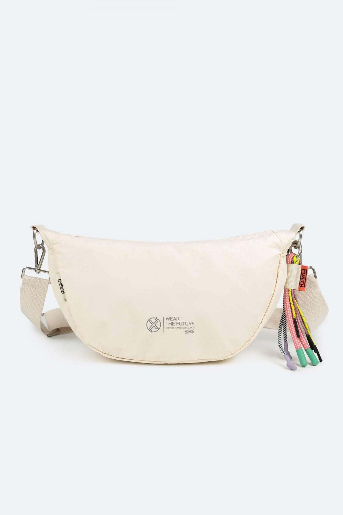 MUNICH DEEP RECYCLED CROSSBODY BA en color BEIS (1)