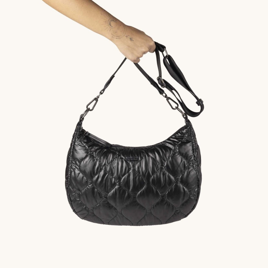 MUNICH COVER FW CROSSBODY HOBO en color NEGRO (4)