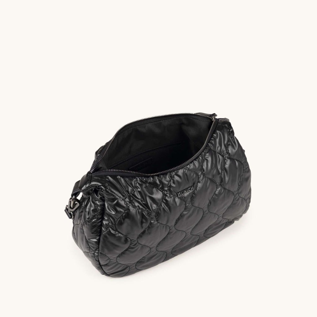 MUNICH COVER FW CROSSBODY HOBO en color NEGRO (6)