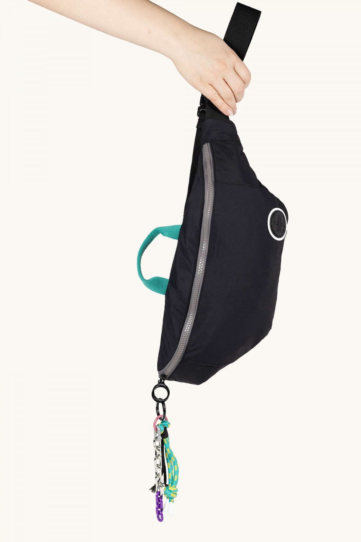 MUNICH DEEP RECYCLED FW FANNYPA en color NEGRO (4)