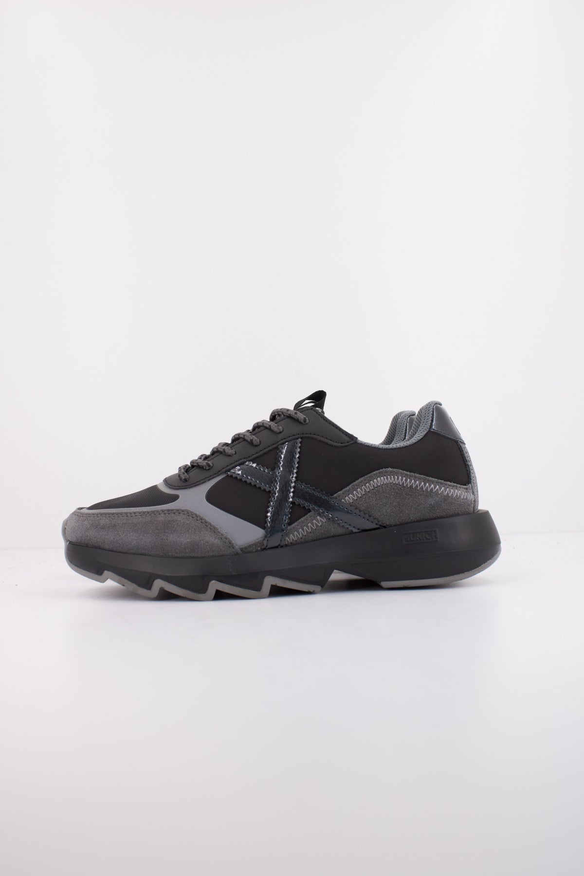 MUNICH READY en color GRIS (1)