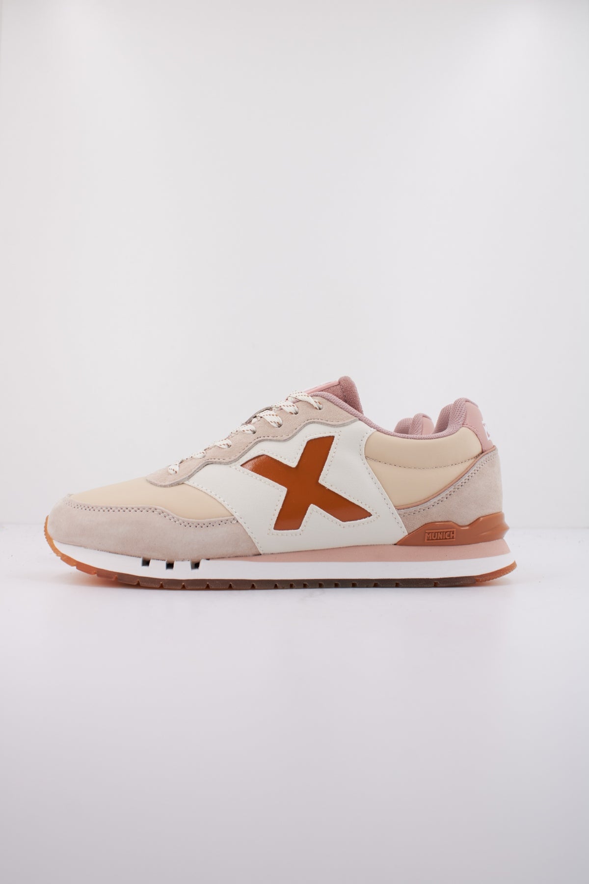MUNICH DASH WMN en color ROSA (1)