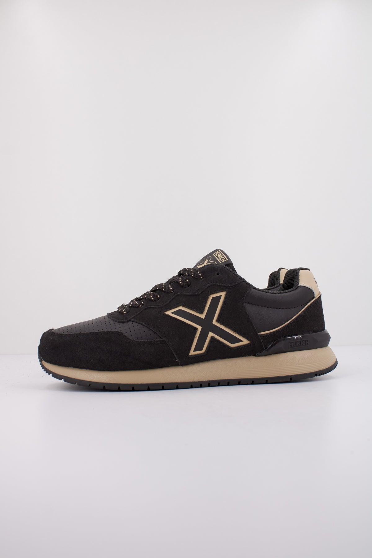 MUNICH DASH PREMIUM en color BURDEOS (1)