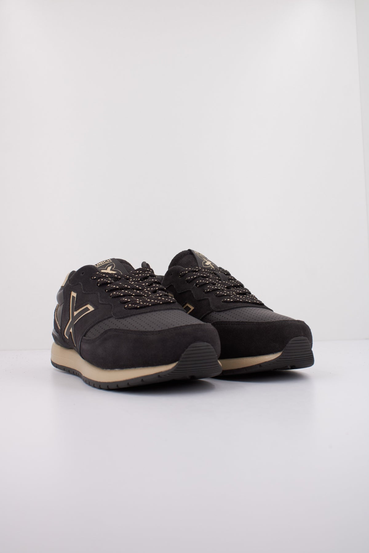 MUNICH DASH PREMIUM en color BURDEOS (2)