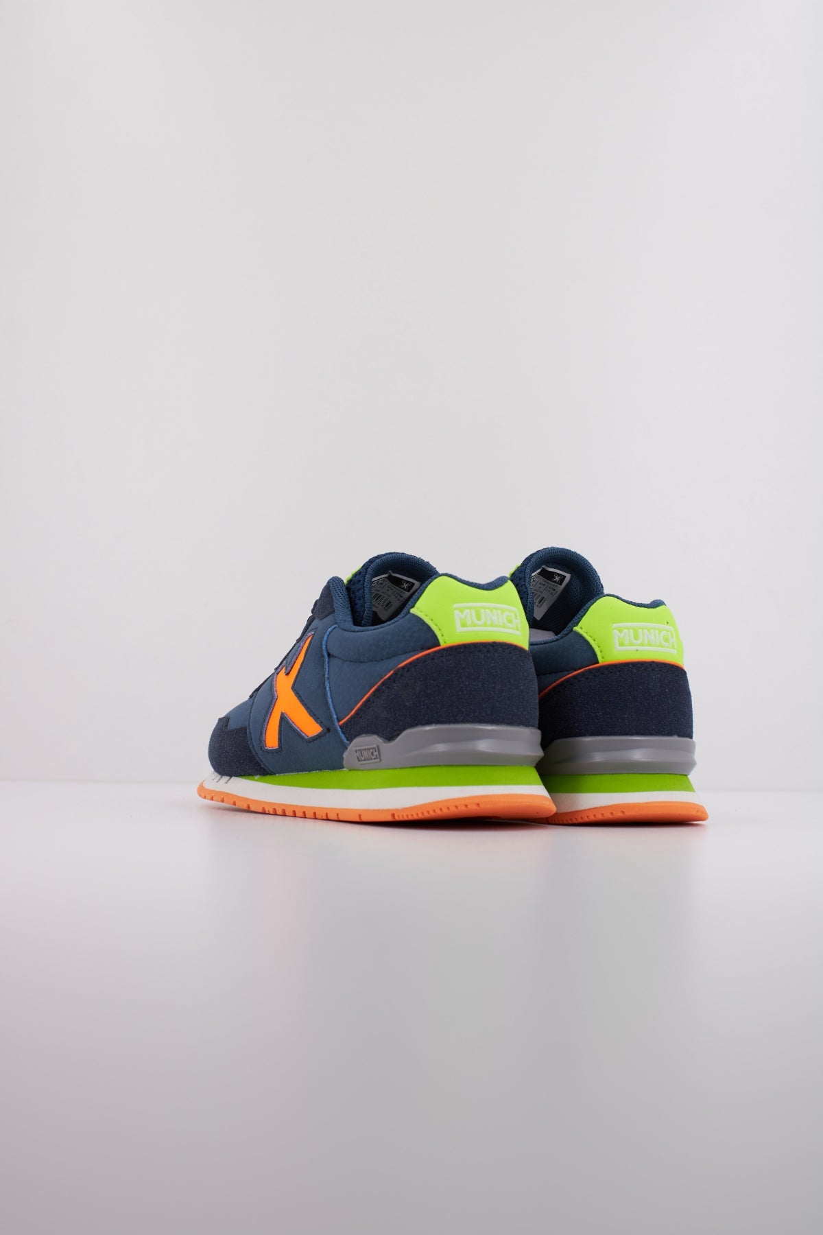 MUNICH DASH KID en color AZUL (4)
