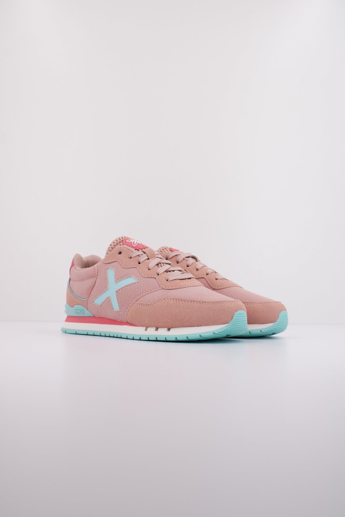 MUNICH DASH KID en color ROSA (2)