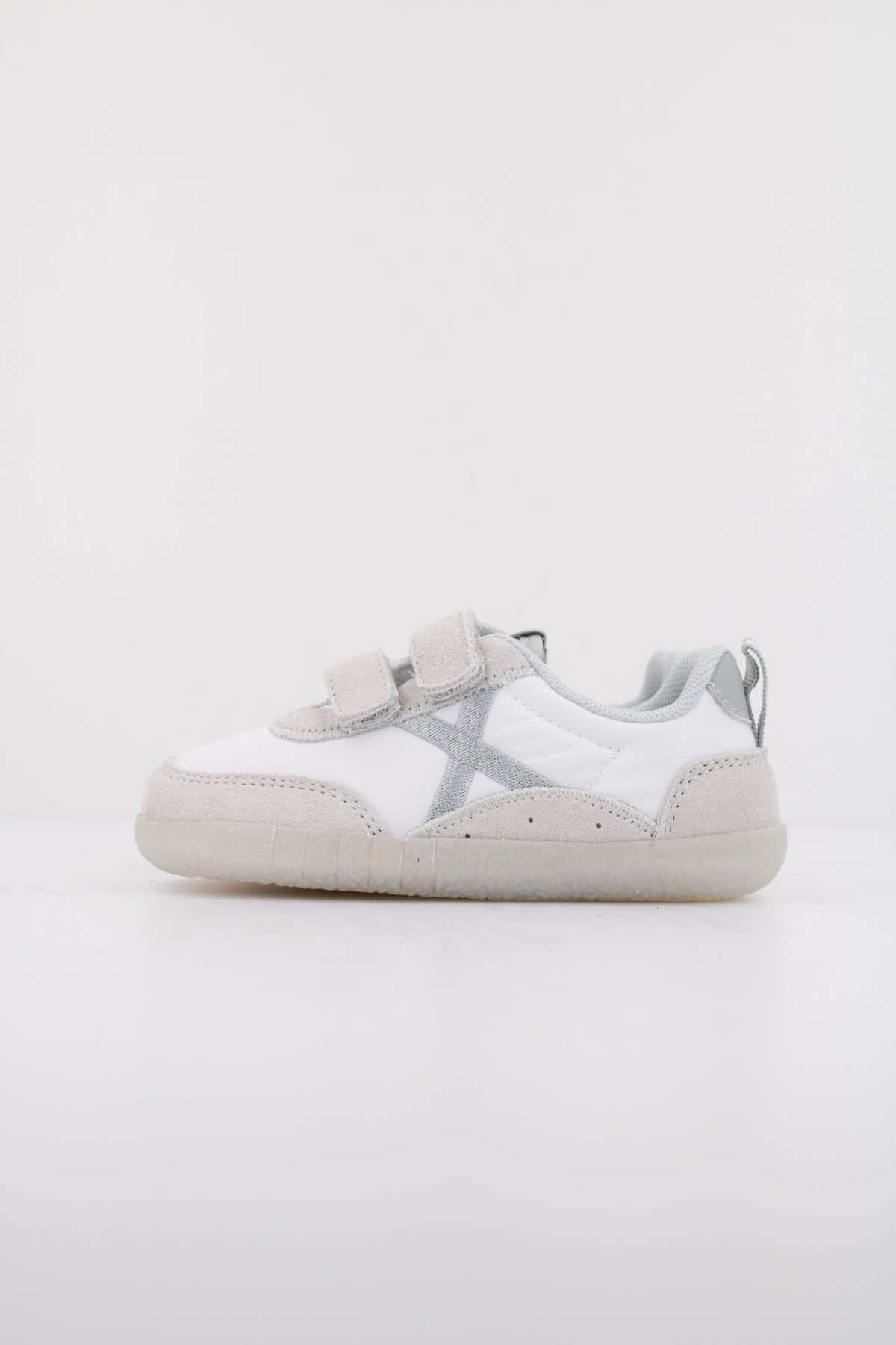 MUNICH BABY KODA en color BLANCO (1)