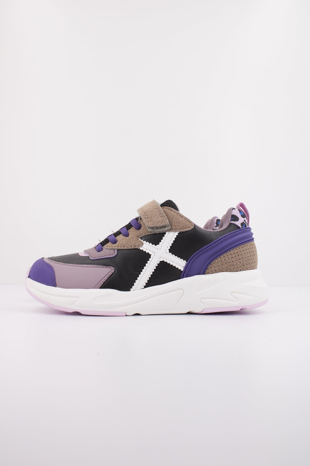 MUNICH TRACK VCO en color VIOLETA (1)