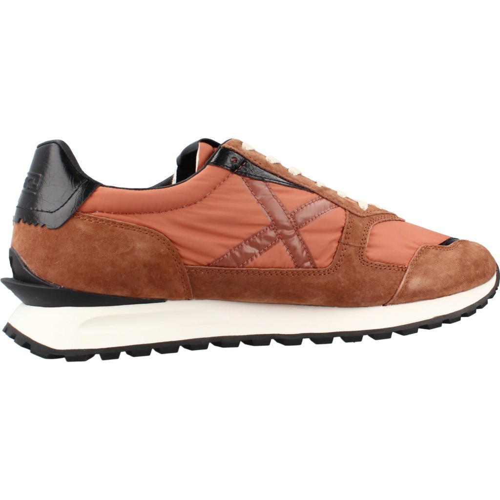 MUNICH M LEGGERA en color NARANJA (4)