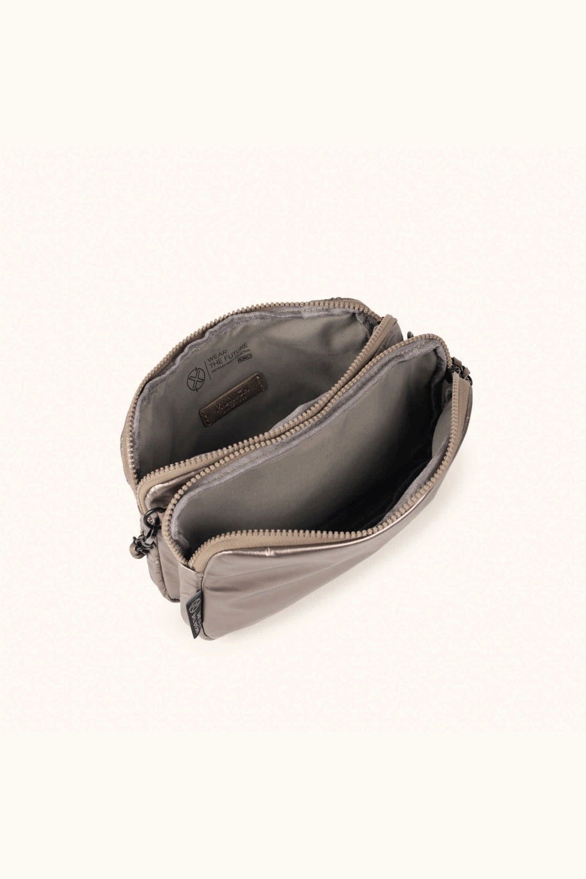 MUNICH M DEEP CROSSBODY en color BRONCE (3)