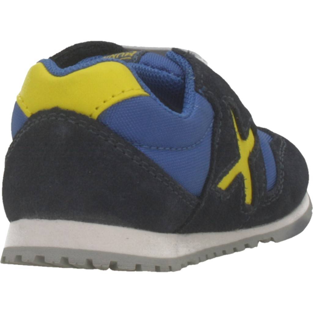 MUNICH BABY DASH en color AZUL (3)