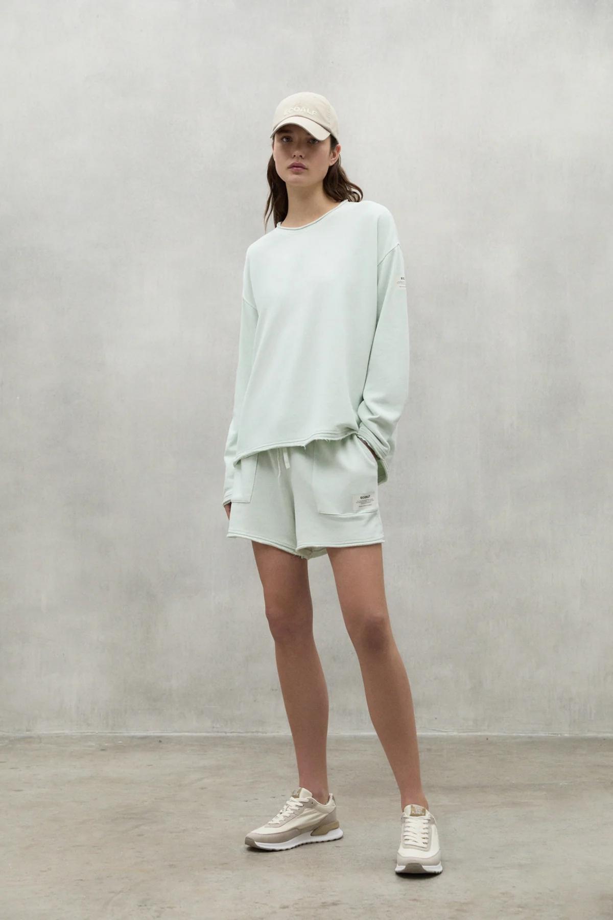 ECOALF NESSALF SHORTS en color VERDE (4)