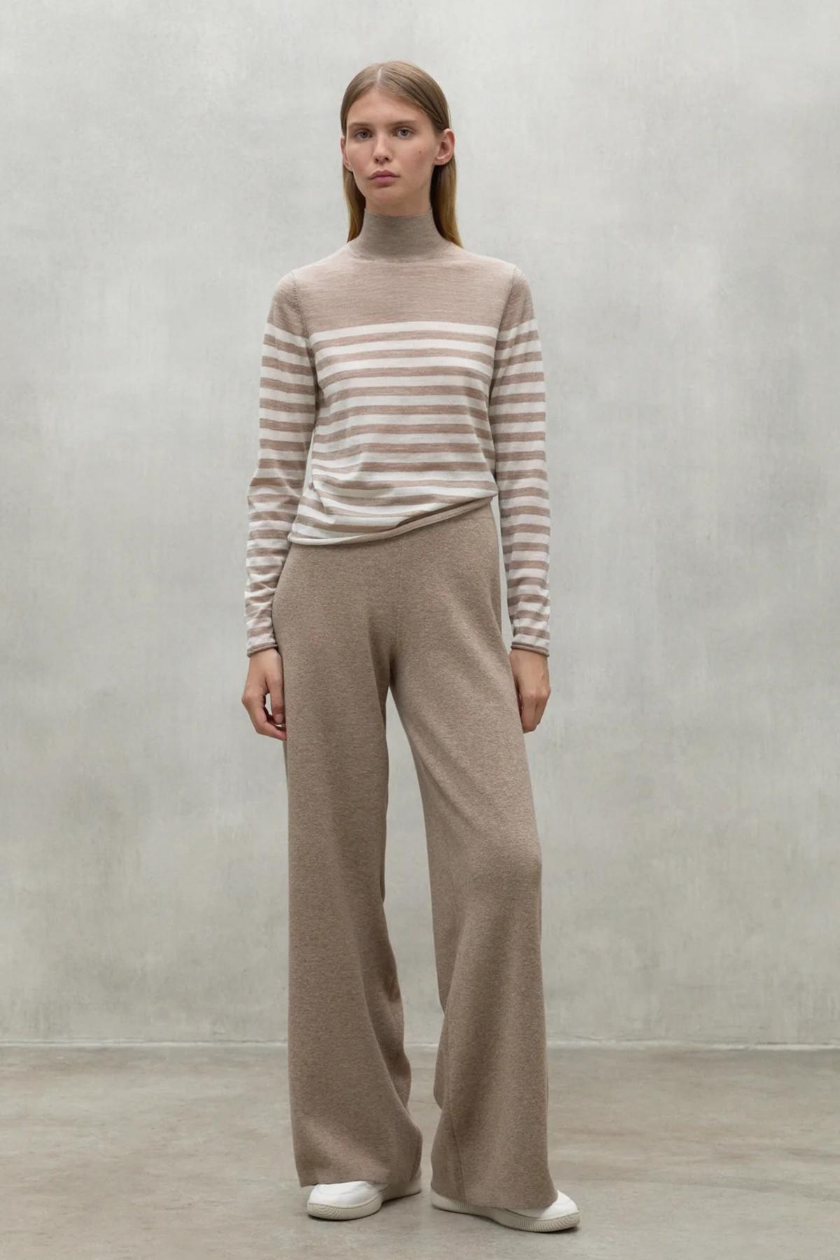 ECOALF FAYA STRIPES MCWGAKNFAYAS en color BEIS (4)