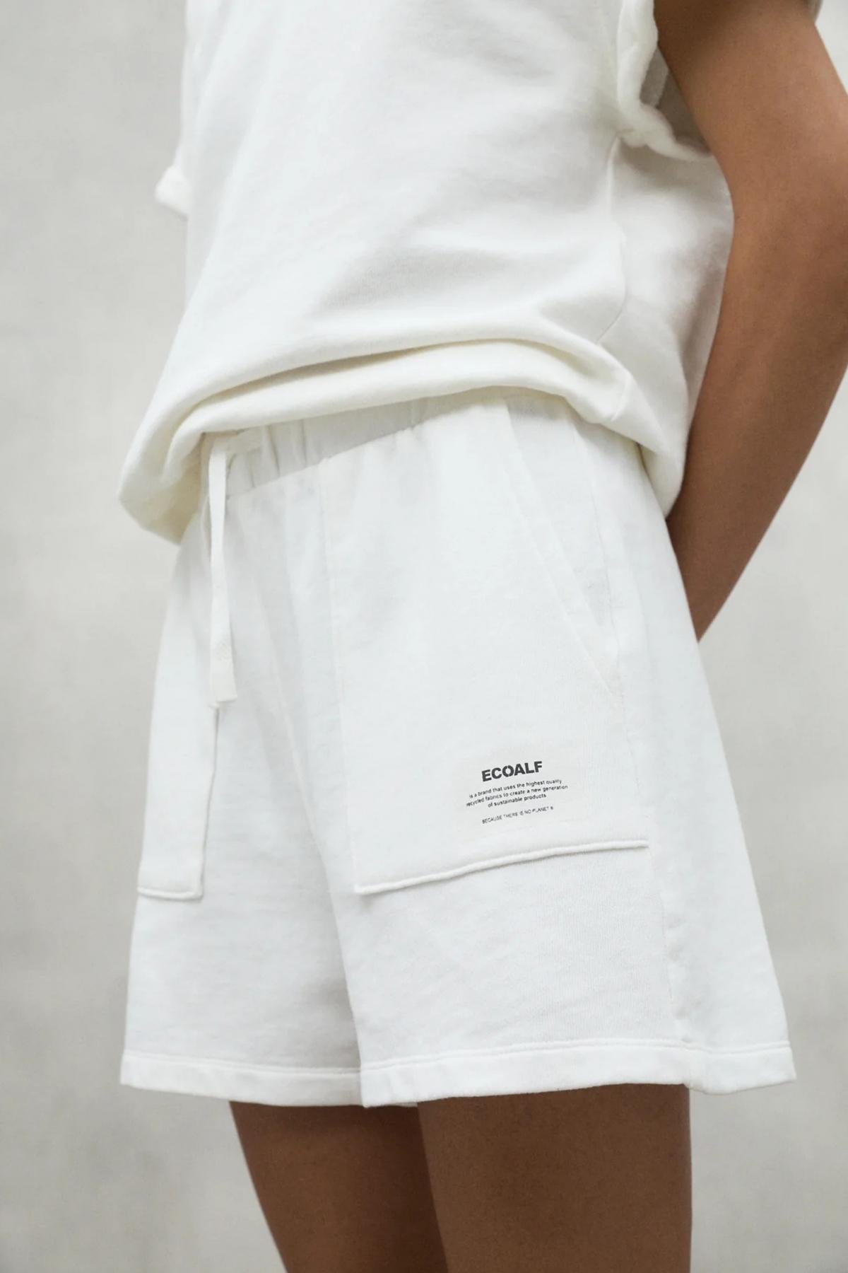 ECOALF NESSALF SHORTS WOMAN en color BLANCO (1)