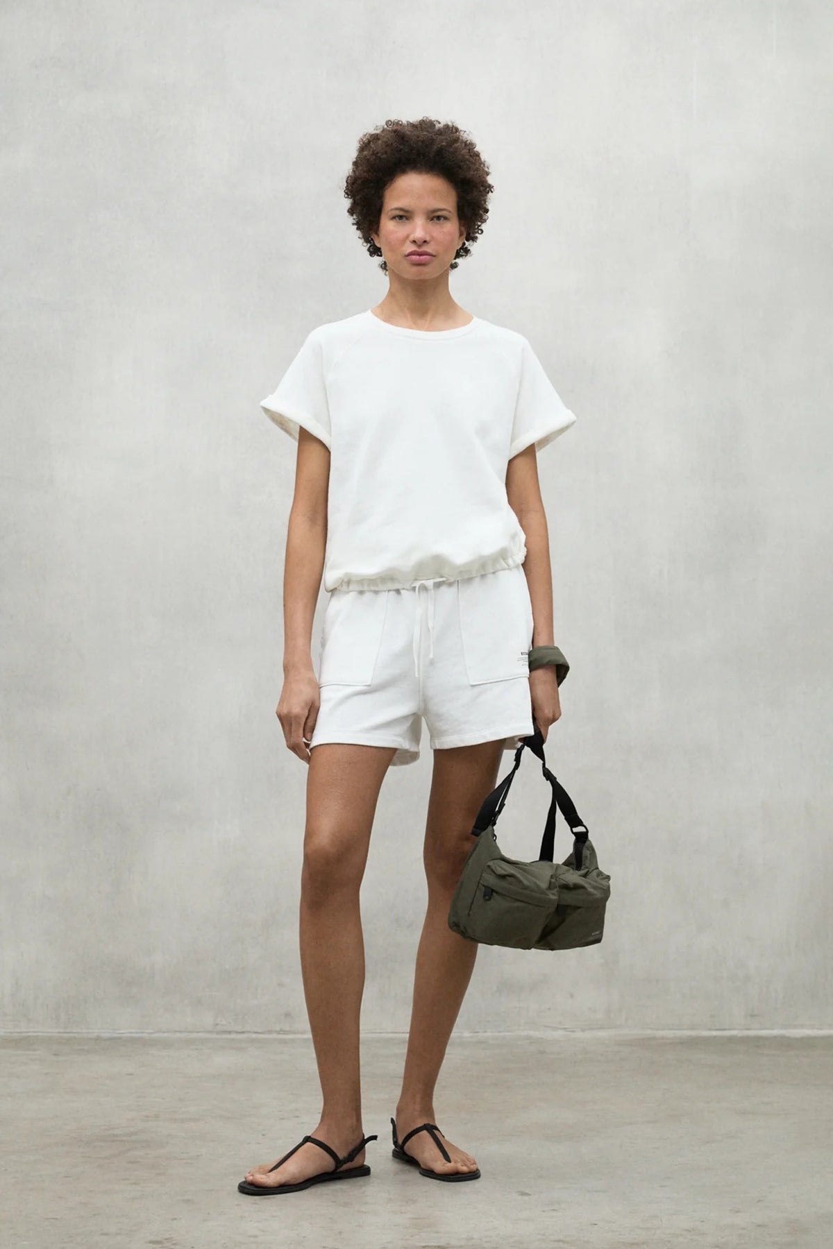 ECOALF NESSALF SHORTS WOMAN en color BLANCO (4)