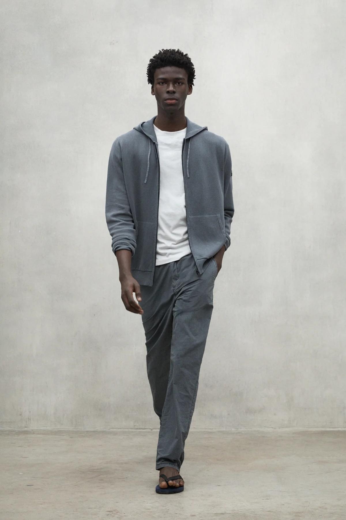 ECOALF OLIVOALF KNIT MAN en color GRIS (2)
