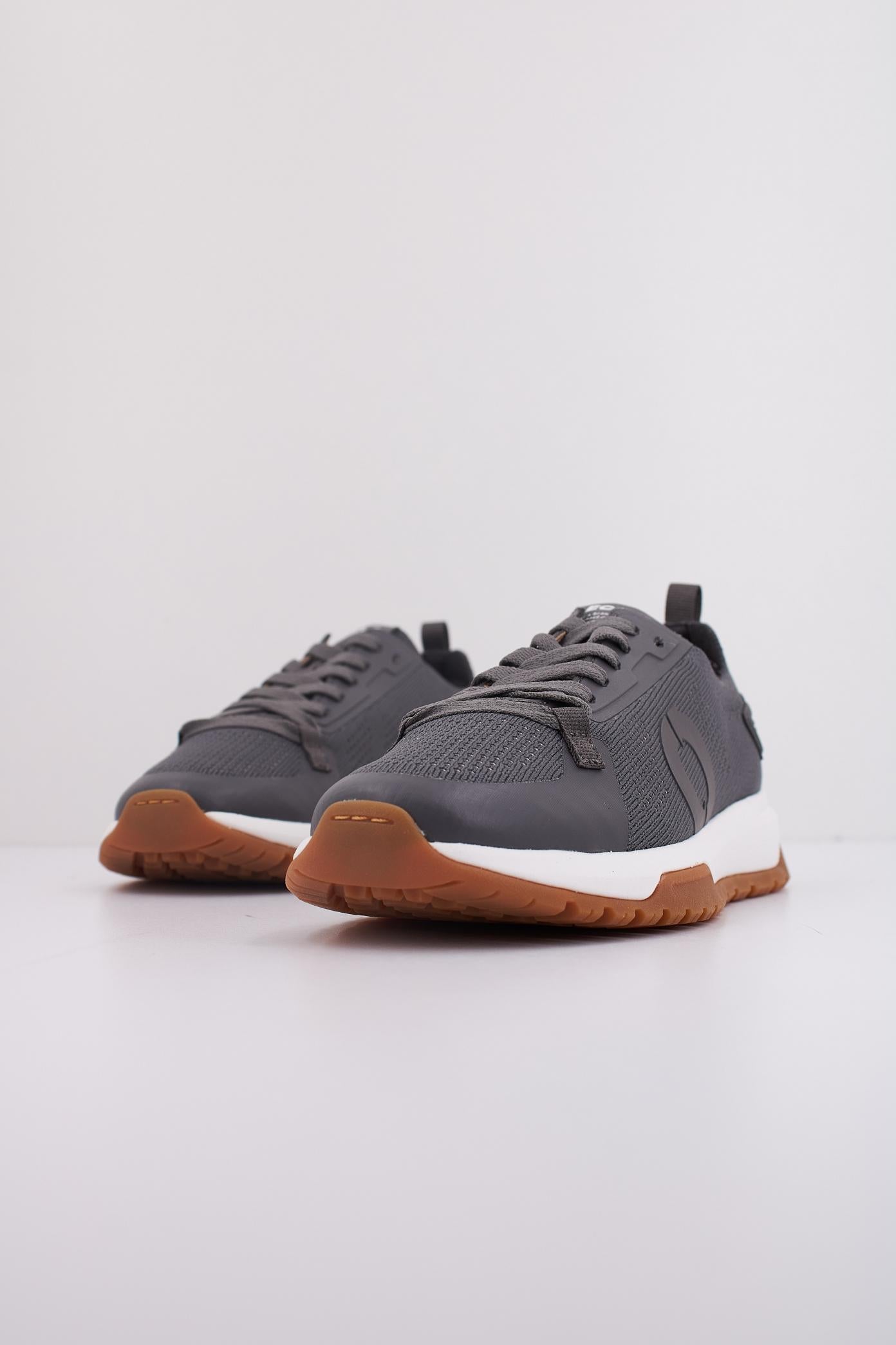 ECOALF MUMBAIALF en color GRIS (2)