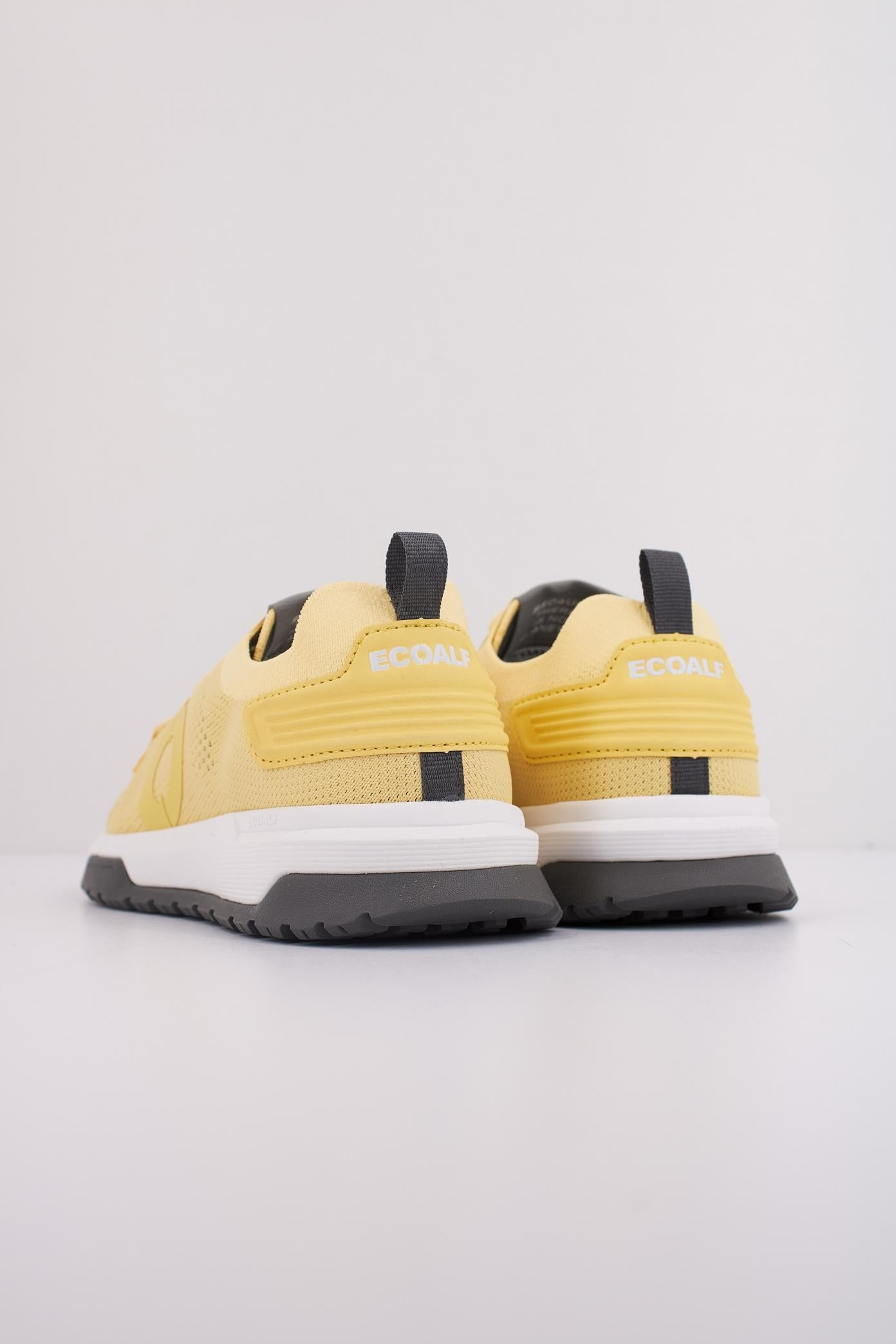 ECOALF MUMBAIALF en color AMARILLO (4)