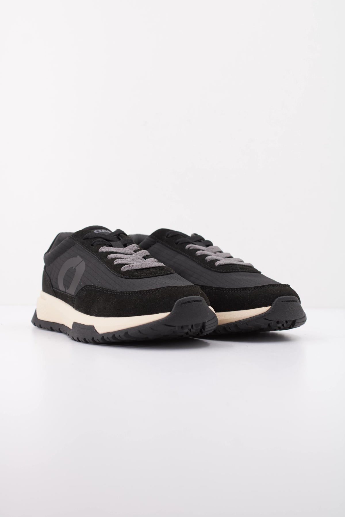 ECOALF VENTURA MCWSHSNVENTU en color NEGRO (2)
