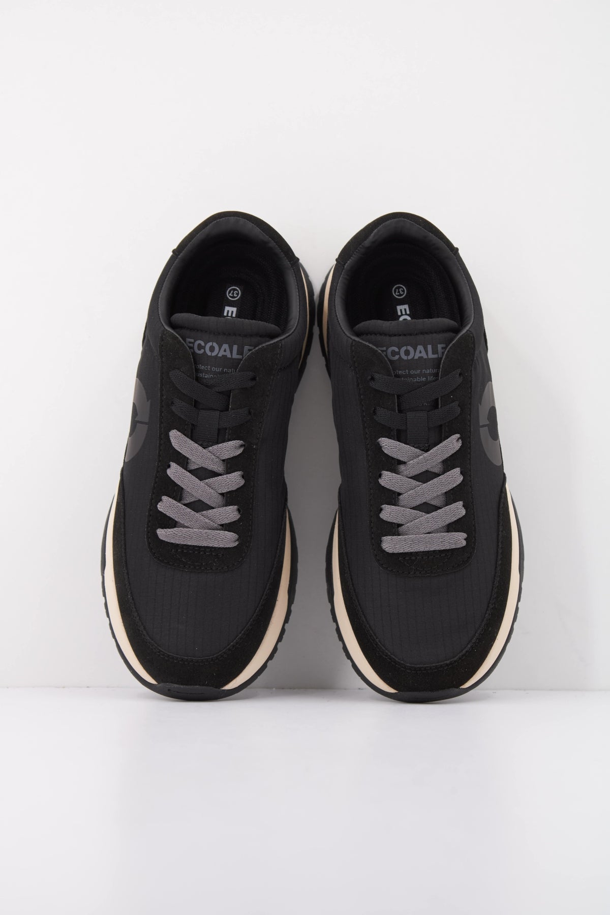 ECOALF VENTURA MCWSHSNVENTU en color NEGRO (3)