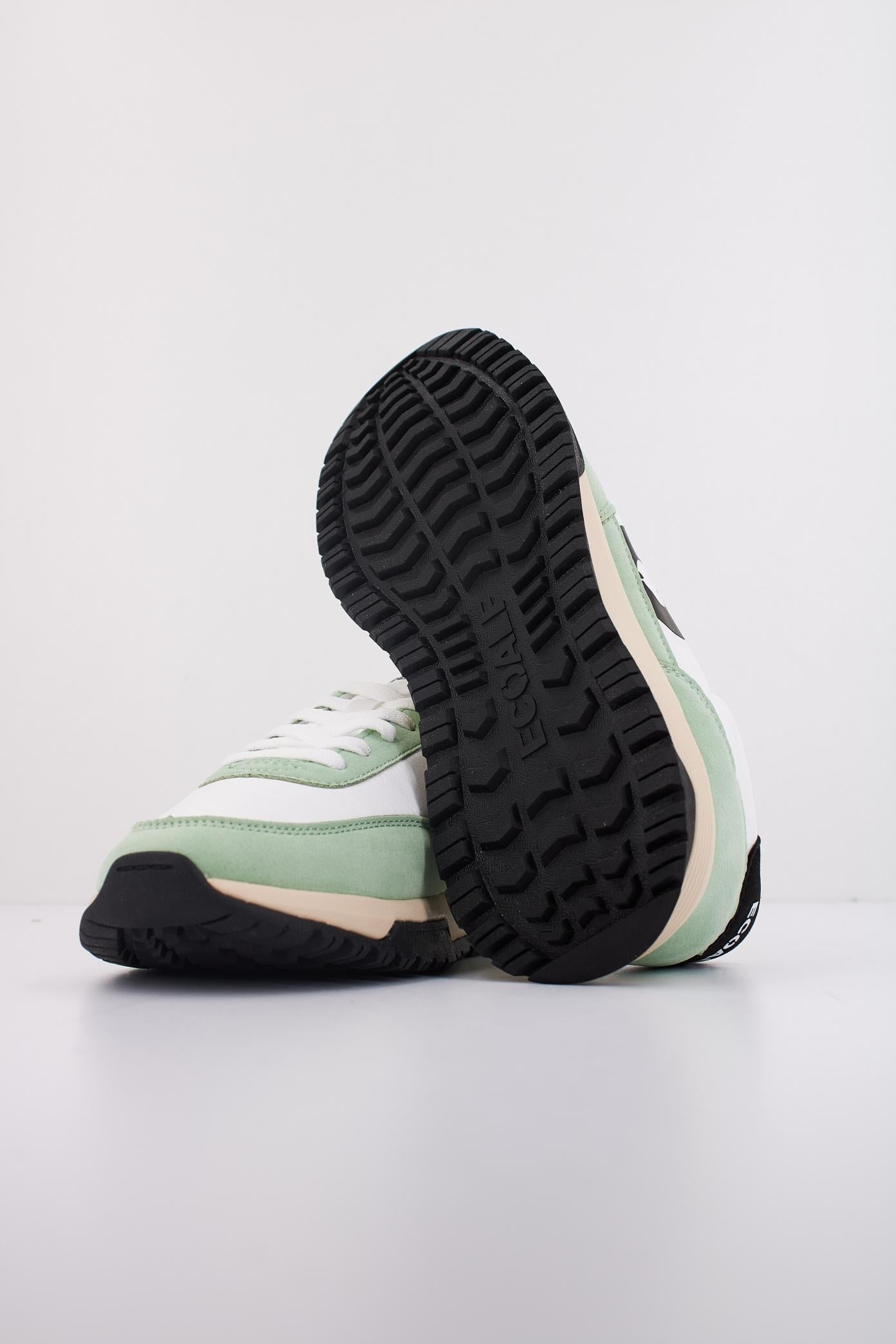 ECOALF VENTURAALF en color VERDE (5)