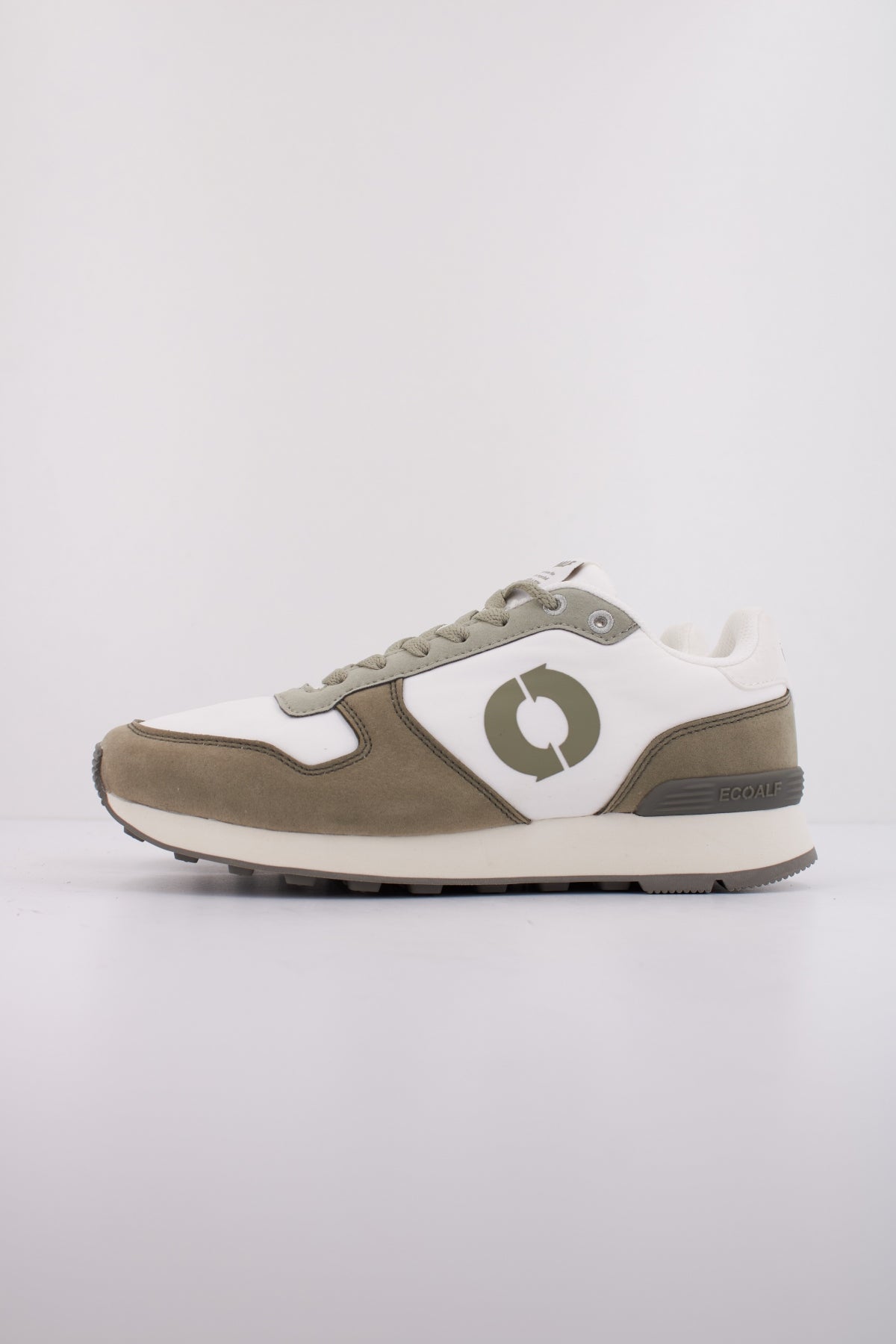 ECOALF UCLAALF en color VERDE (1)