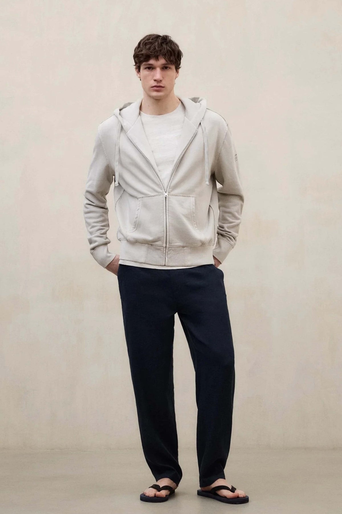 ECOALF RENA SWEATSHIRT MAN en color BEIS (1)