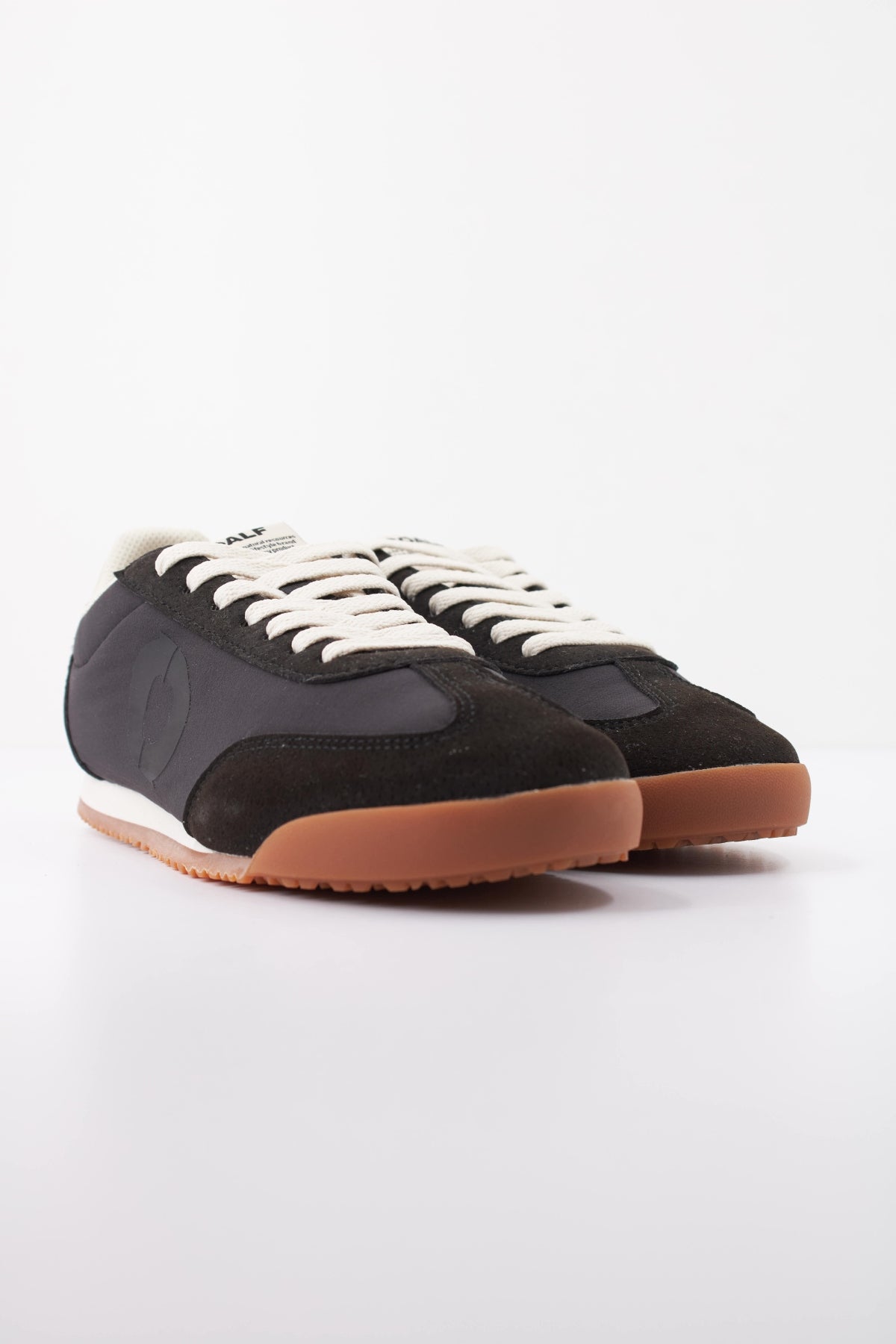 ECOALF ORLEANS SNEAKER en color NEGRO (2)