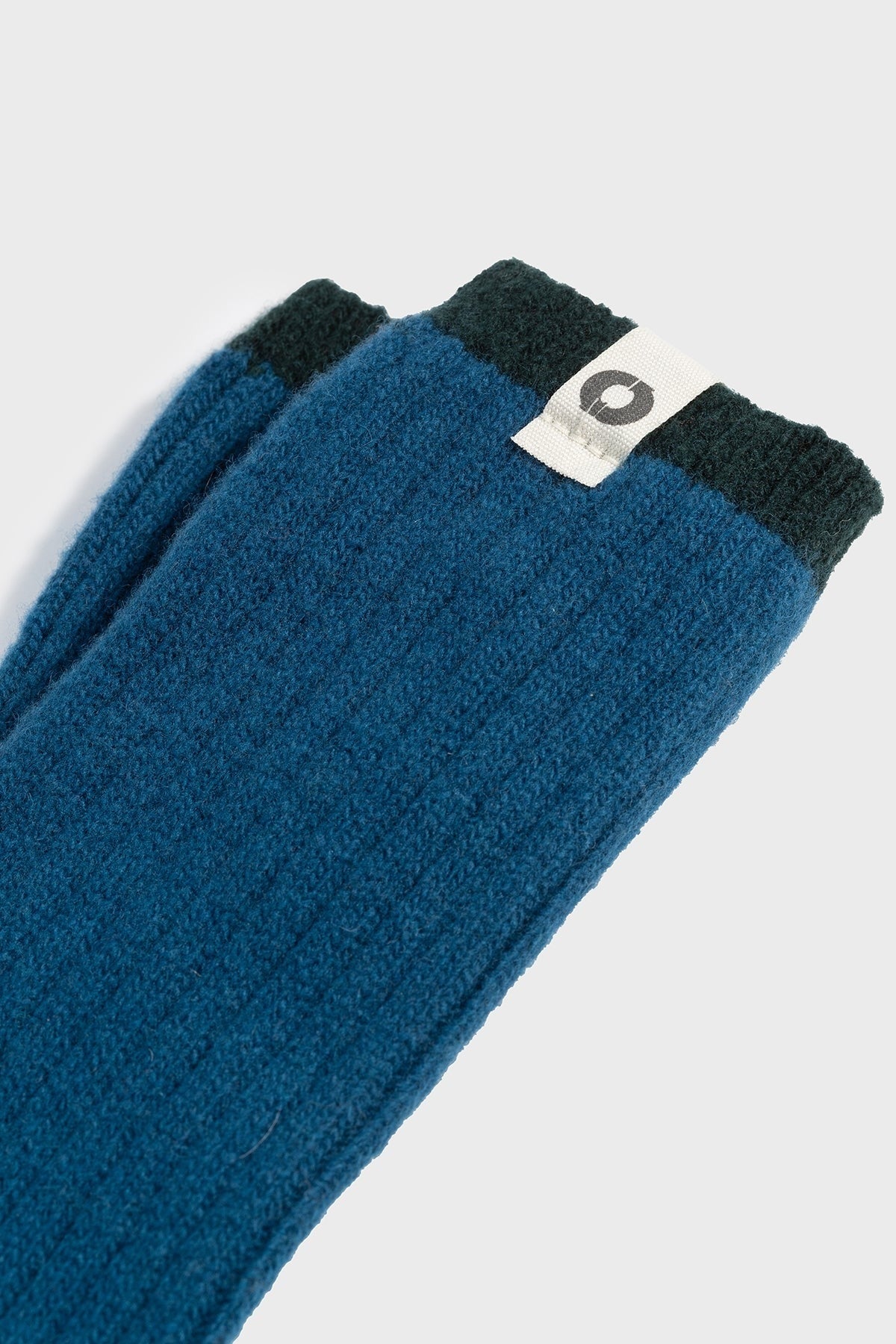 ECOALF CONTRASTE HIGH MCMACSXCONTH en color AZUL (3)