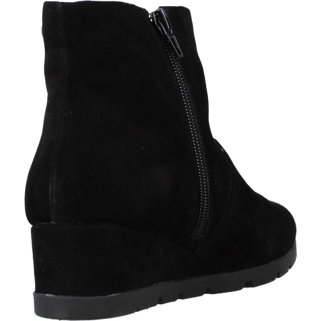 STONEFLY MILLY en color NEGRO (3)