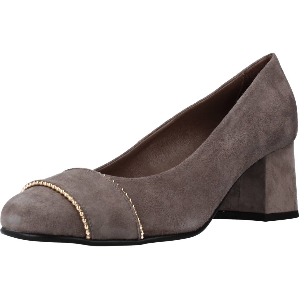STONEFLY TANYA GOAT SUEDE en color MARRON (1)