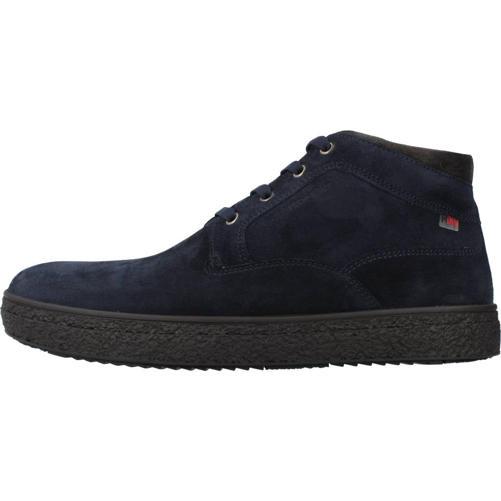 STONEFLY VOYAGER HDRY SHADE VELOUR en color AZUL (2)